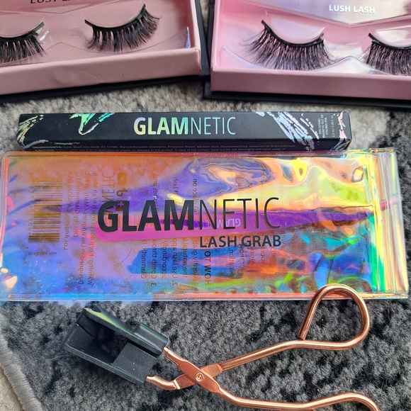 Glamnetic Magnetic Lashes - Silver - Picture 5 of 5